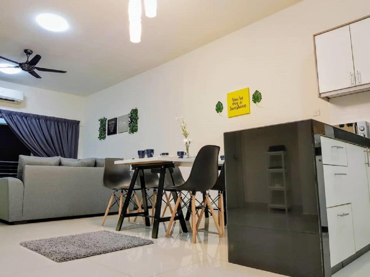 Puchong 8-12 Pax 5Min Lrt Cozy Apartment Ioi Mall Exteriör bild