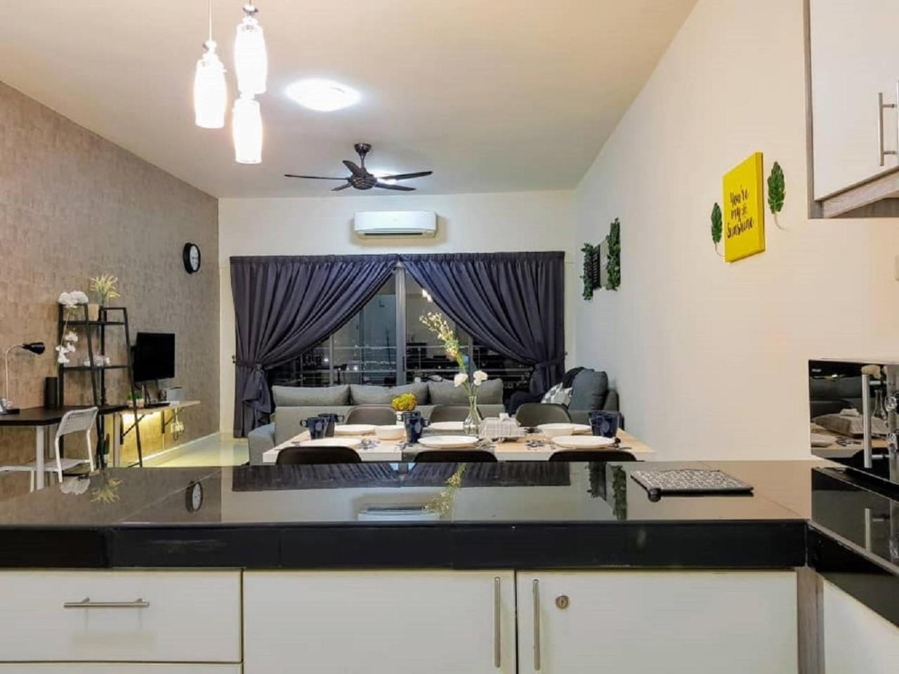 Puchong 8-12 Pax 5Min Lrt Cozy Apartment Ioi Mall Exteriör bild